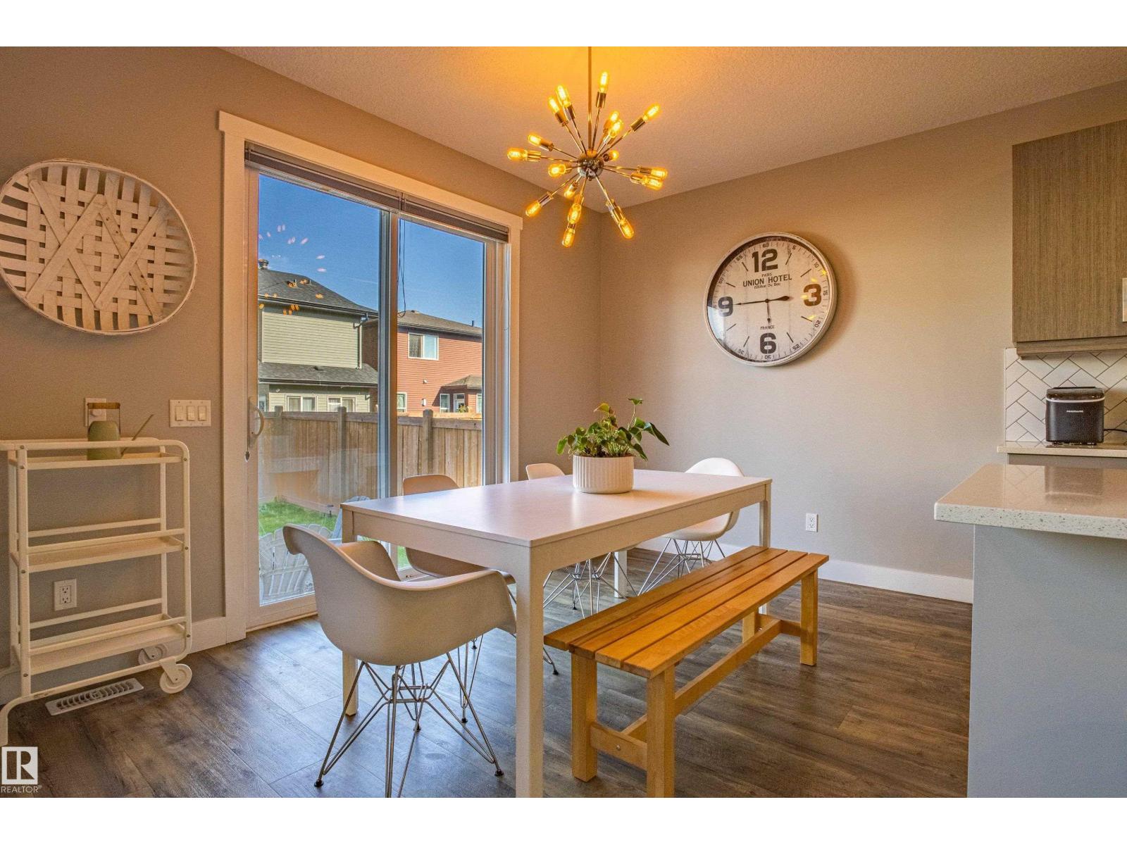 9815 225 St Nw, Edmonton, Alberta  T5T 7C1 - Photo 5 - E4454856