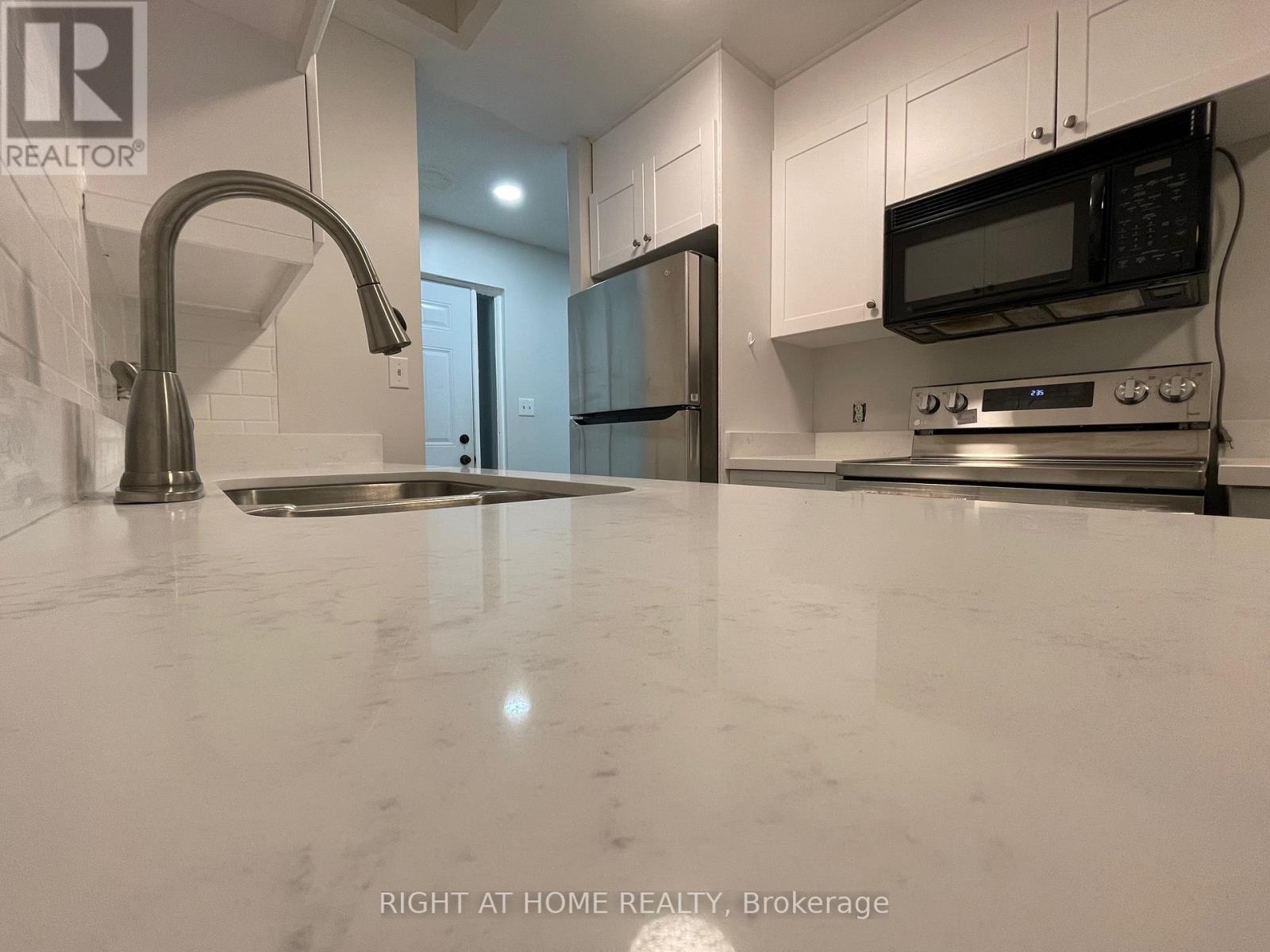 60 Bocage Street, Quinte West, Ontario  K8V 2L4 - Photo 20 - X12366559