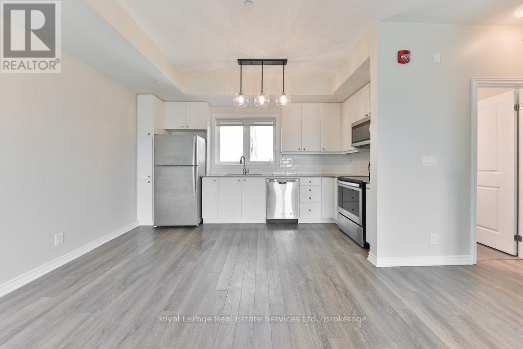 14 - 3580 Lake Shore Boulevard W, Toronto, Ontario  M8W 1N6 - Photo 7 - W12293592