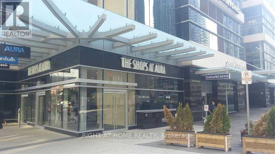 7405 - 388 YONGE STREET, Toronto, Ontario