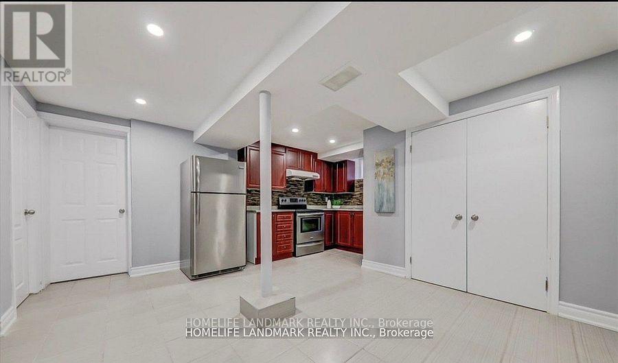 1336 Pharmacy Avenue, Toronto, Ontario  M1R 2J5 - Photo 2 - E12366624