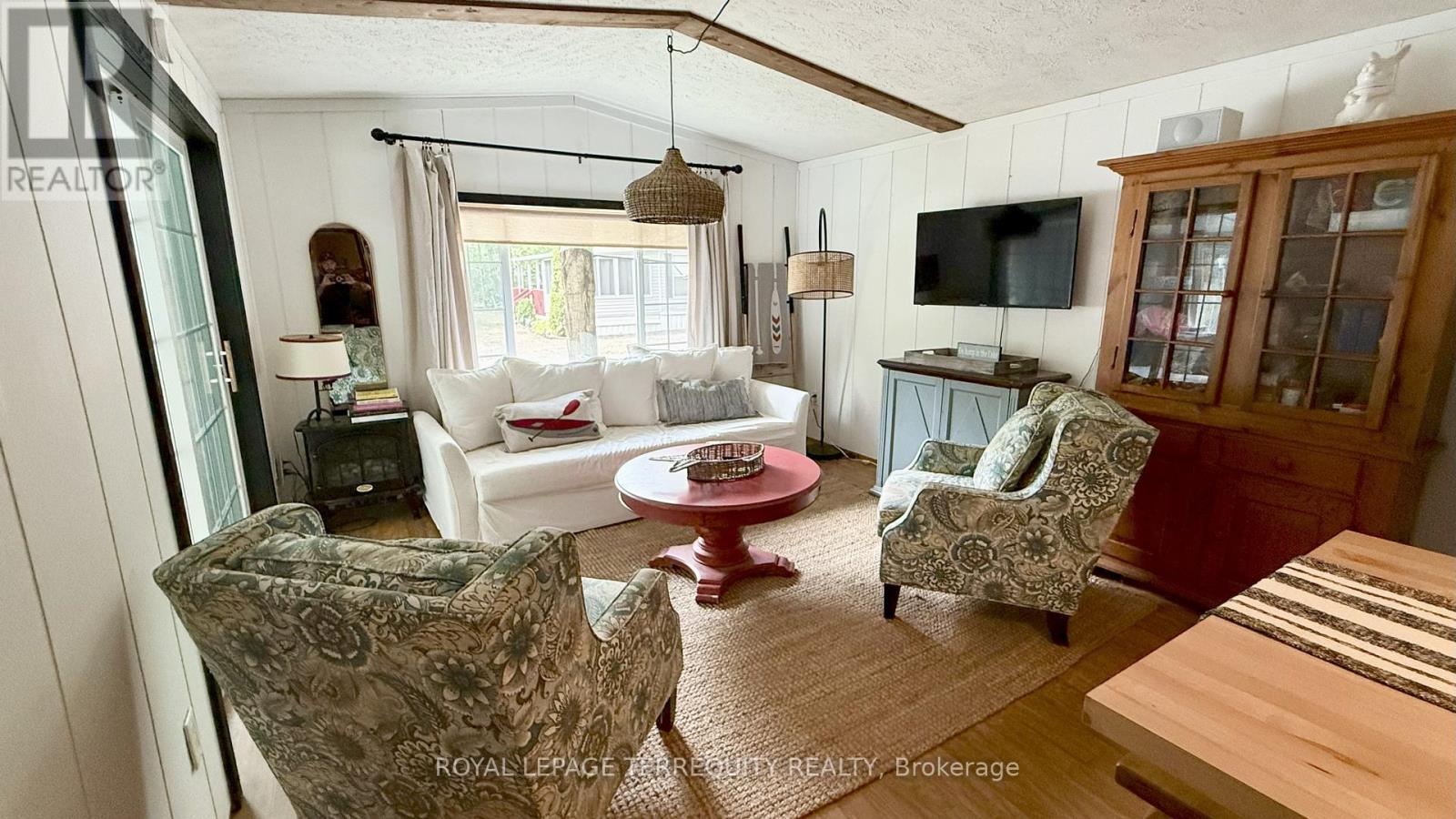 14a Rockhaven Street, Selwyn, Ontario  K0L 2H0 - Photo 6 - X12346125