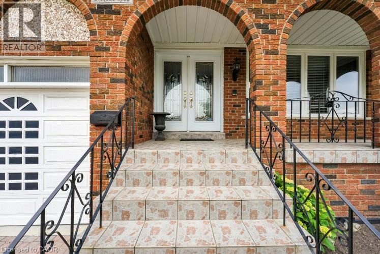 112 Linkdale Road, Peel, Ontario  L6V 3A2 - Photo 4 - 40763591