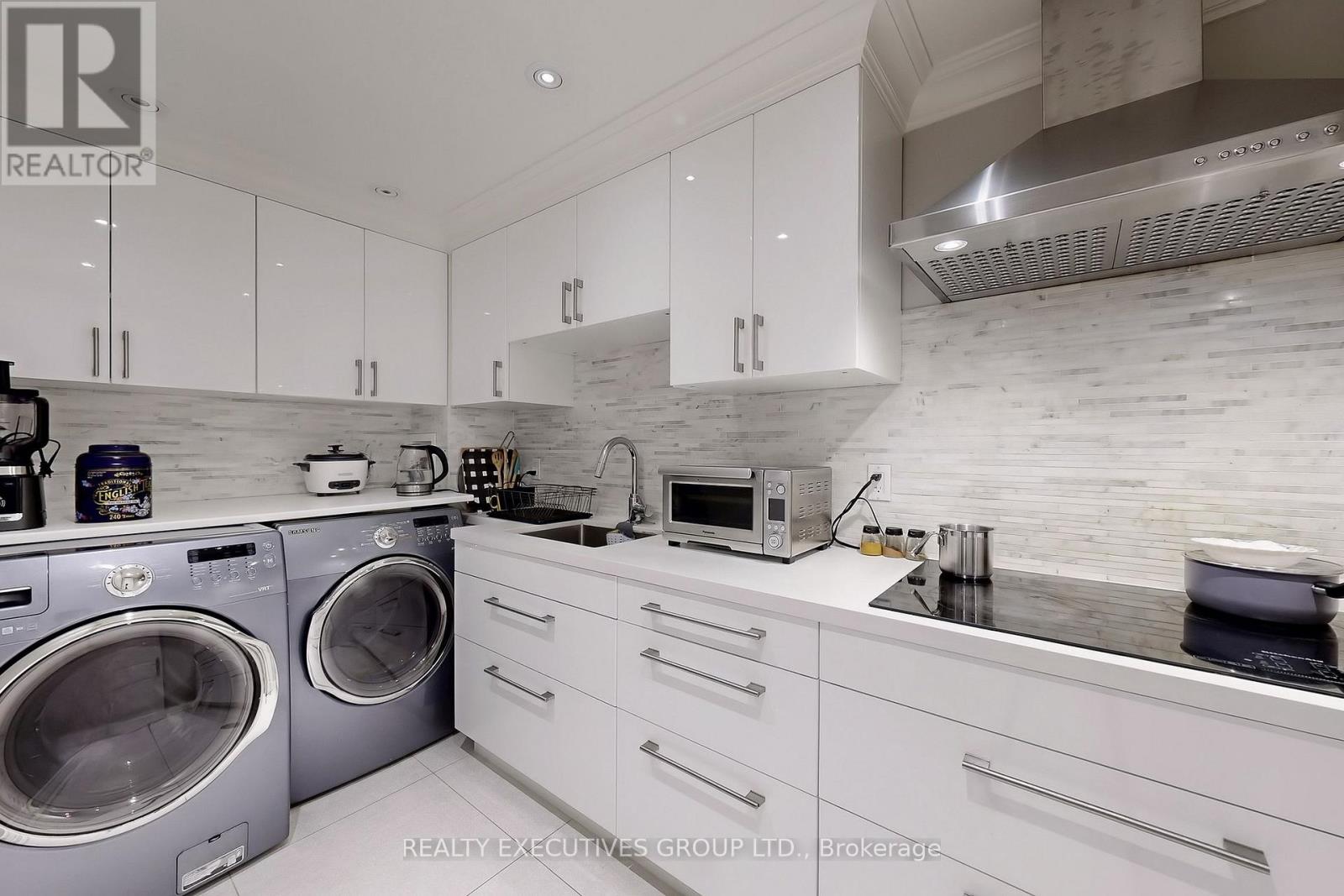 169 Bay Thorn Drive, Markham (Royal Orchard), Ontario  L3T 3V2 - Photo 44 - N12366671