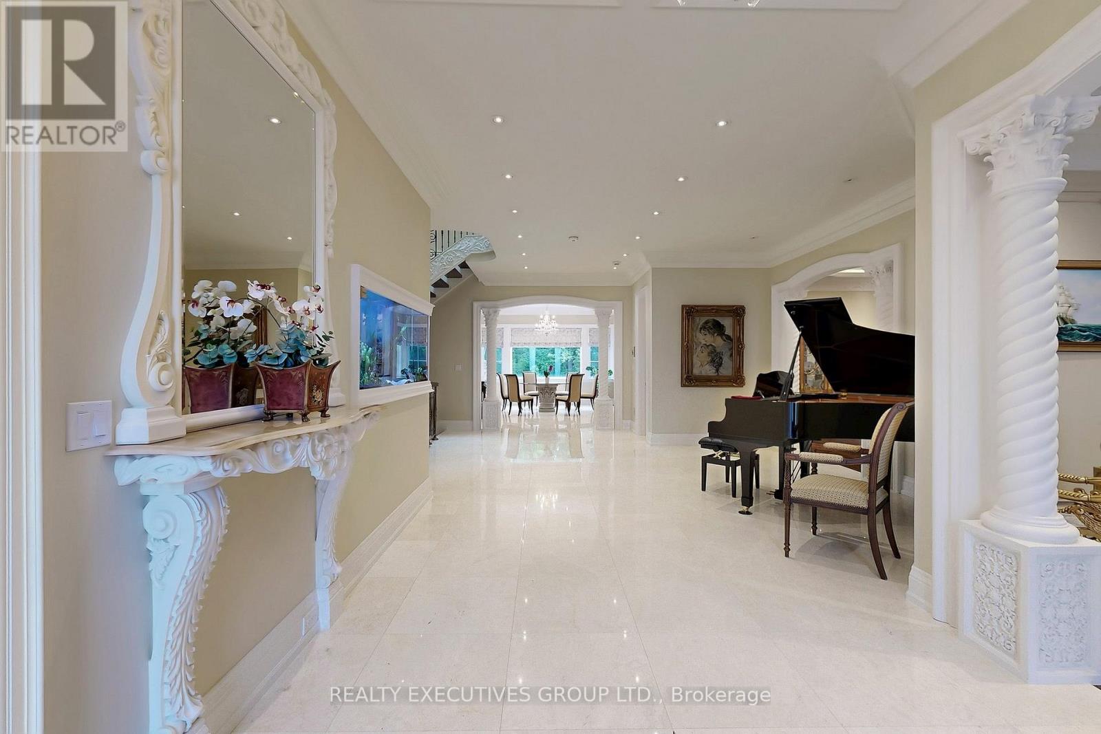 Property at 169 BAY THORN DRIVE image 5