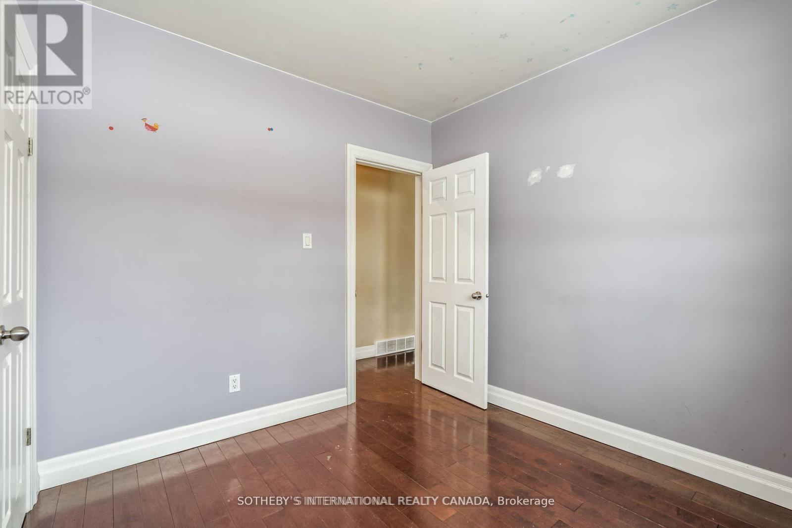 118 Queen Street, Newmarket, Ontario  L3Y 2E8 - Photo 20 - N12366706