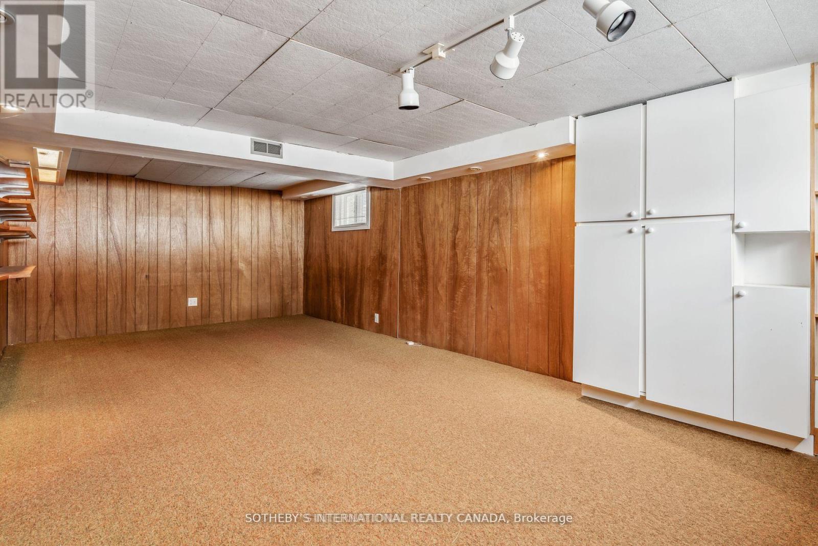 118 Queen Street, Newmarket, Ontario  L3Y 2E8 - Photo 29 - N12366706