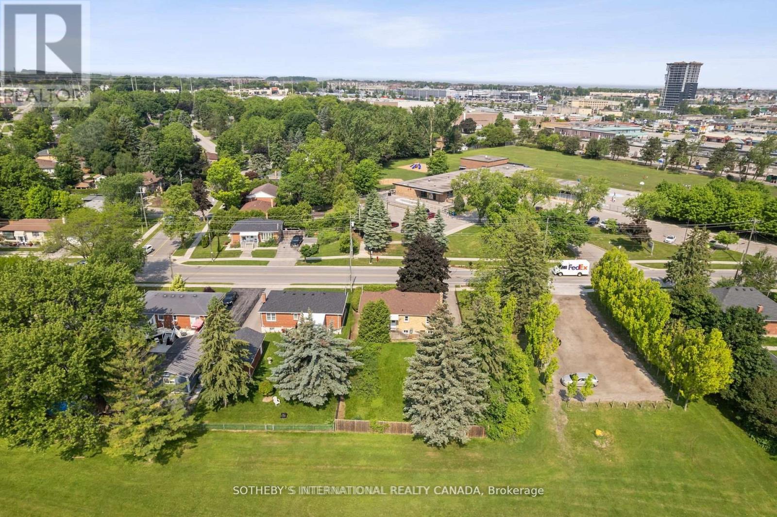 118 Queen Street, Newmarket, Ontario  L3Y 2E8 - Photo 44 - N12366706