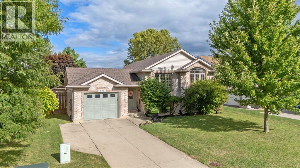 386 Nash Drive, St Clair, Ontario  N0N 1G0 - Photo 1 - 25021719