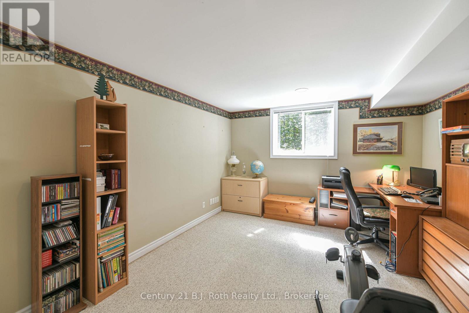 2289 Southwood Road, Gravenhurst, Ontario  P0E 1G0 - Photo 29 - X12366773