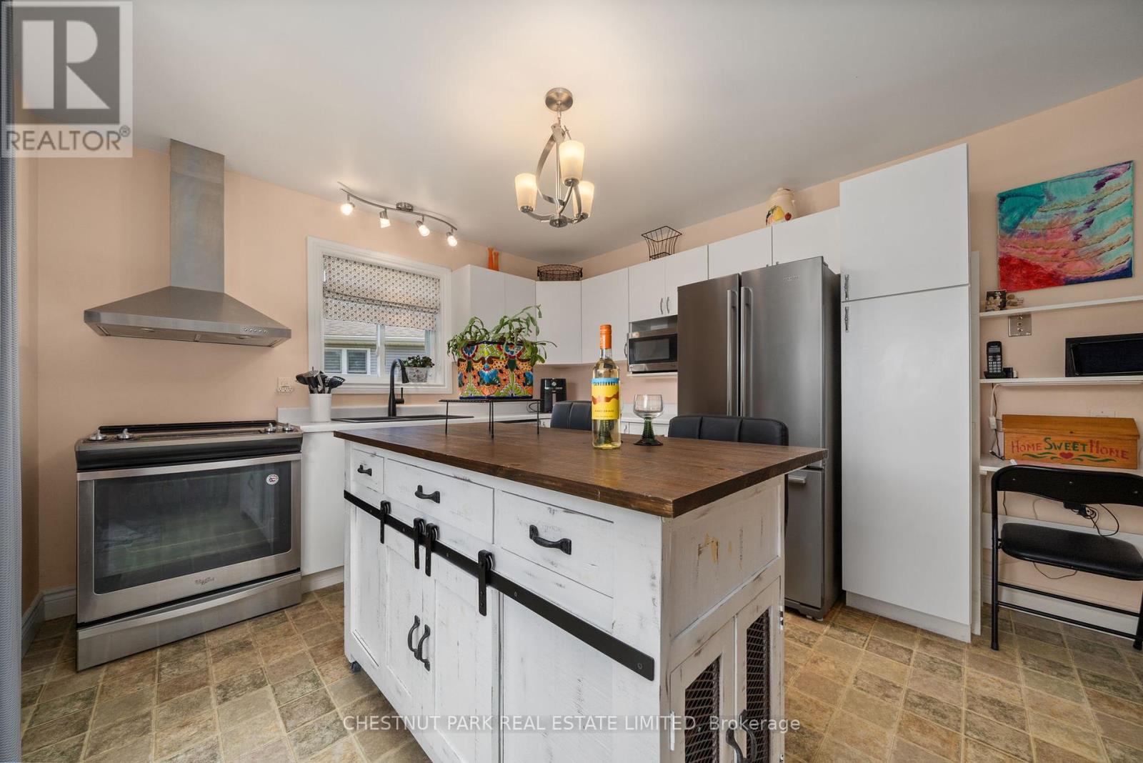 20 Monroe Court, Prince Edward County (Wellington), Ontario  K0K 3L0 - Photo 17 - X12366758