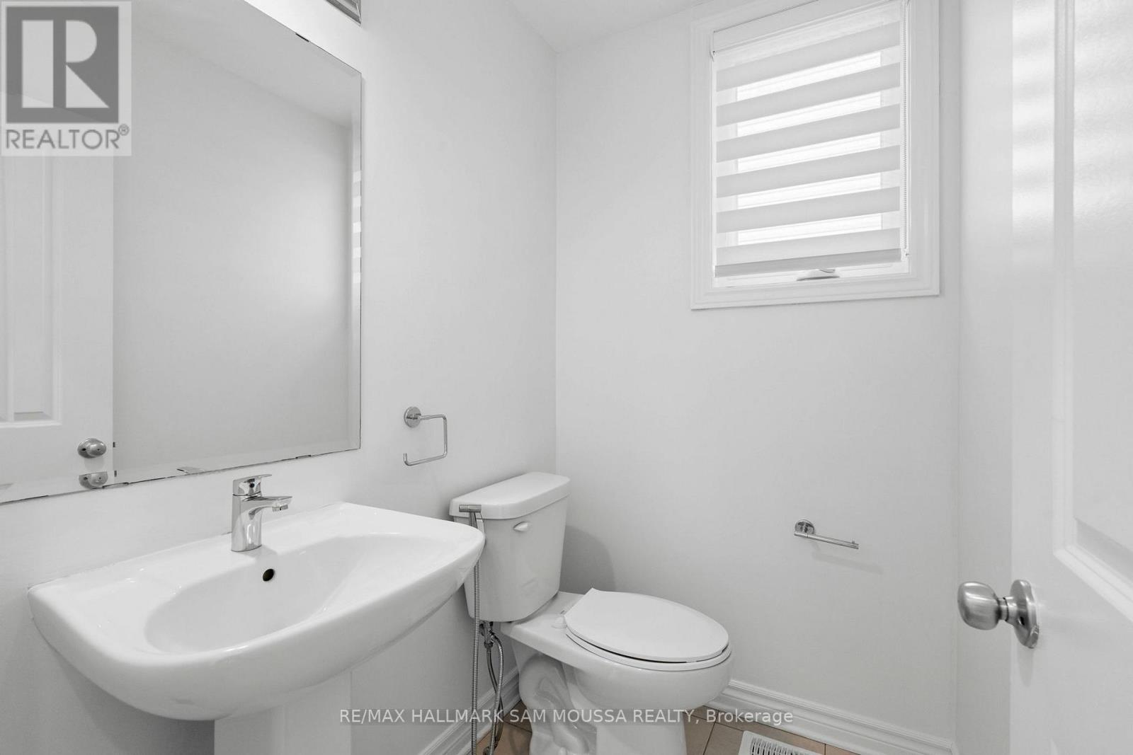 2477 Waterlilly Way, Ottawa, Ontario  K2J 6M3 - Photo 18 - X12366727