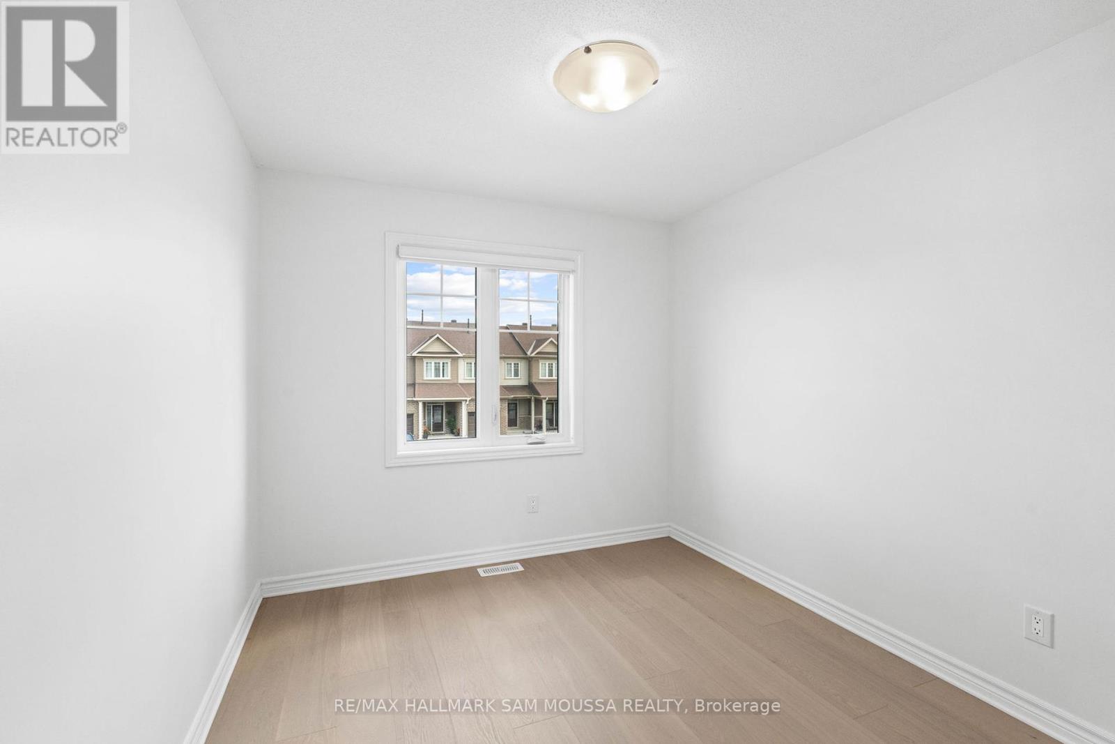 2477 Waterlilly Way, Ottawa, Ontario  K2J 6M3 - Photo 26 - X12366727