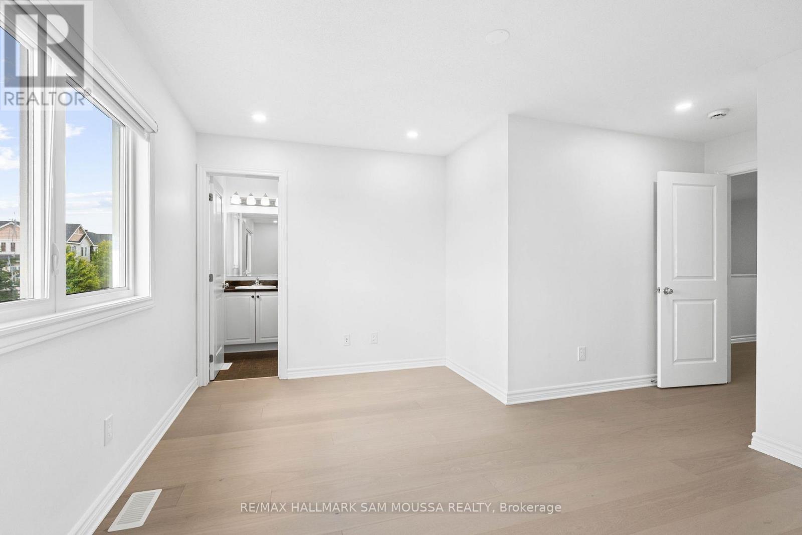 2477 Waterlilly Way, Ottawa, Ontario  K2J 6M3 - Photo 37 - X12366727