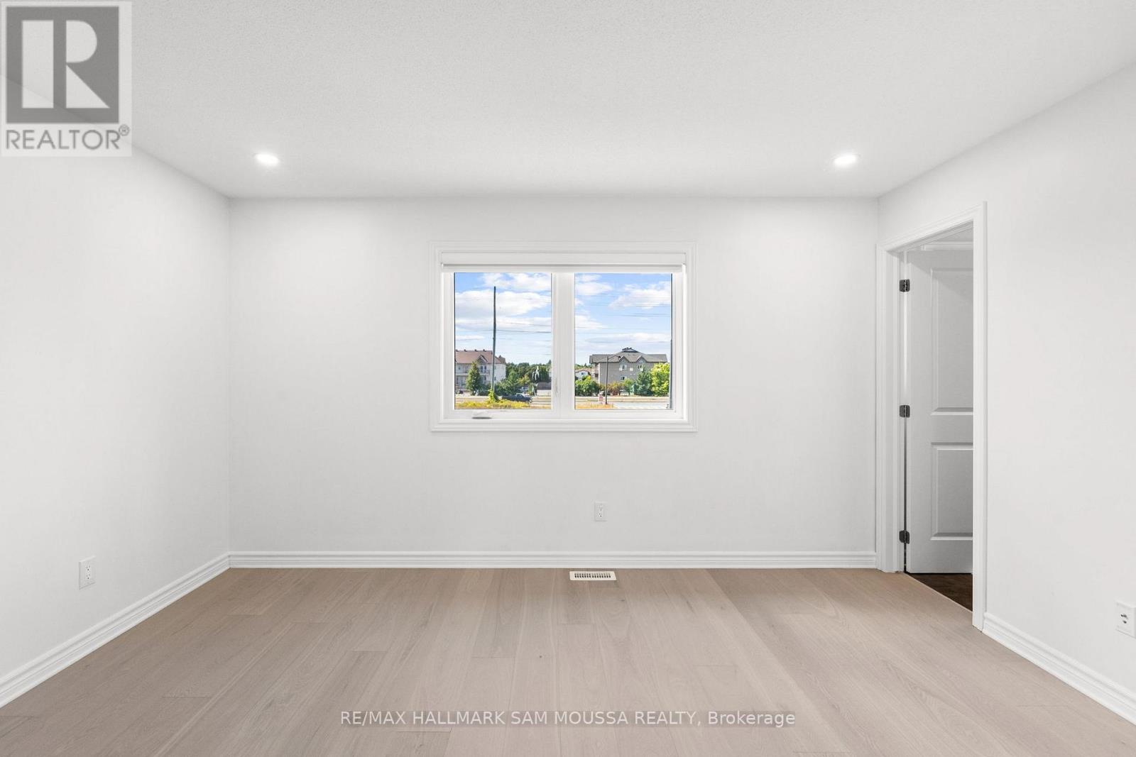2477 Waterlilly Way, Ottawa, Ontario  K2J 6M3 - Photo 38 - X12366727