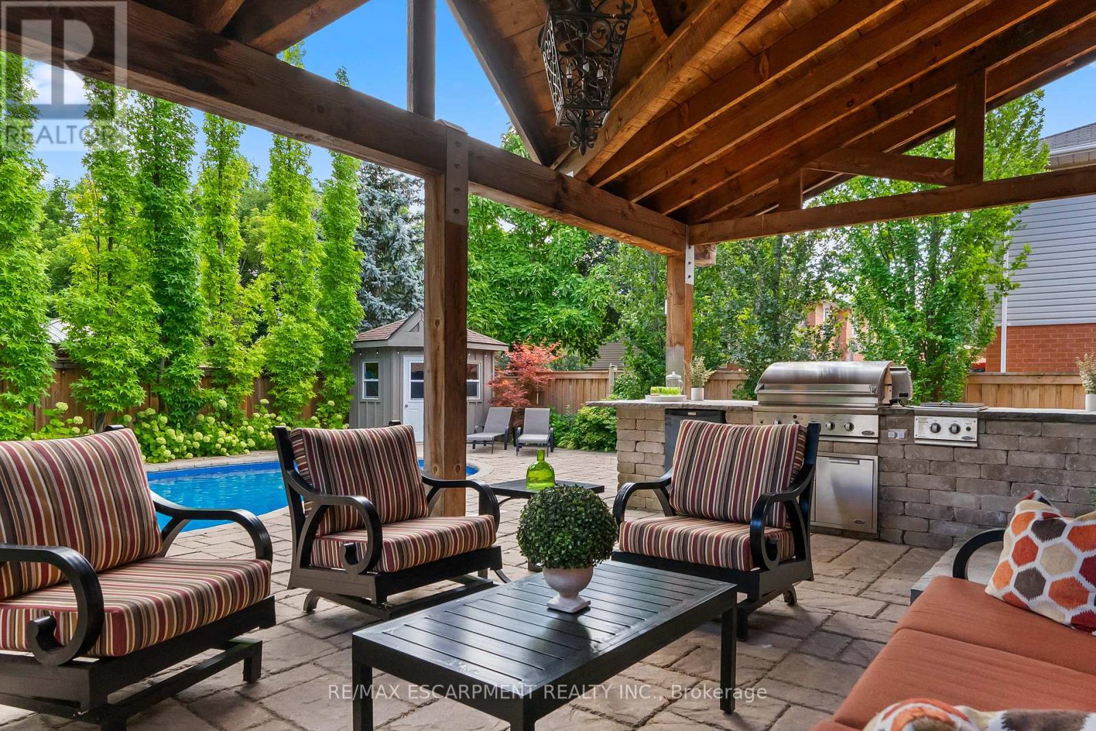 2421 Susquehanna Court, Oakville, Ontario  L6H 5Y8 - Photo 39 - W12366688