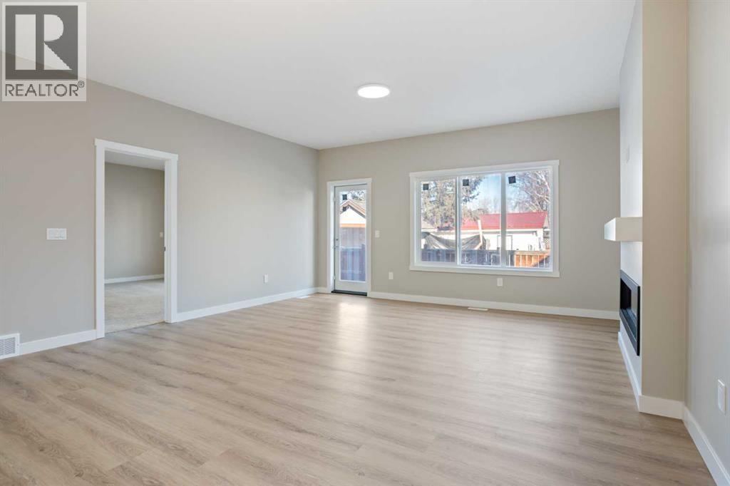 906 Macleod Trail Sw, High River, Alberta  T1V 1C1 - Photo 8 - A2180608