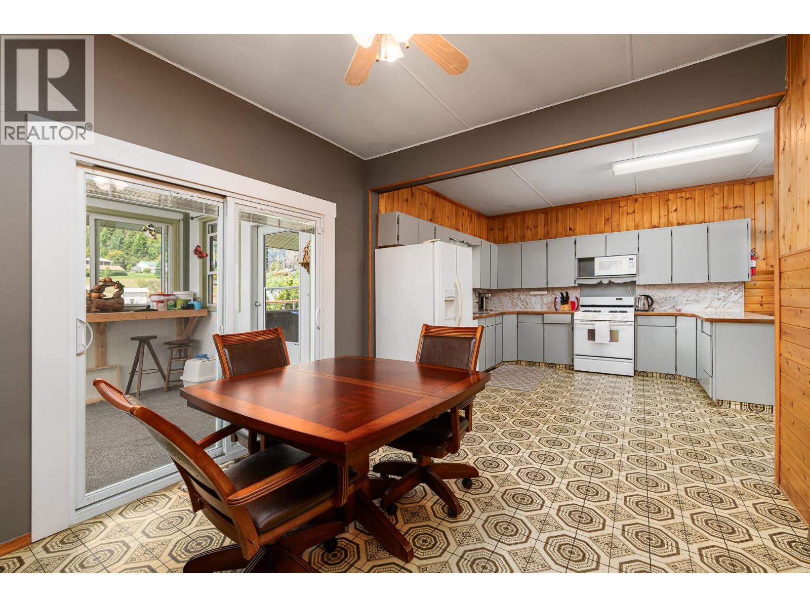 5315 Cory Road, Wynndel, British Columbia  V0B 2N1 - Photo 10 - 10360730