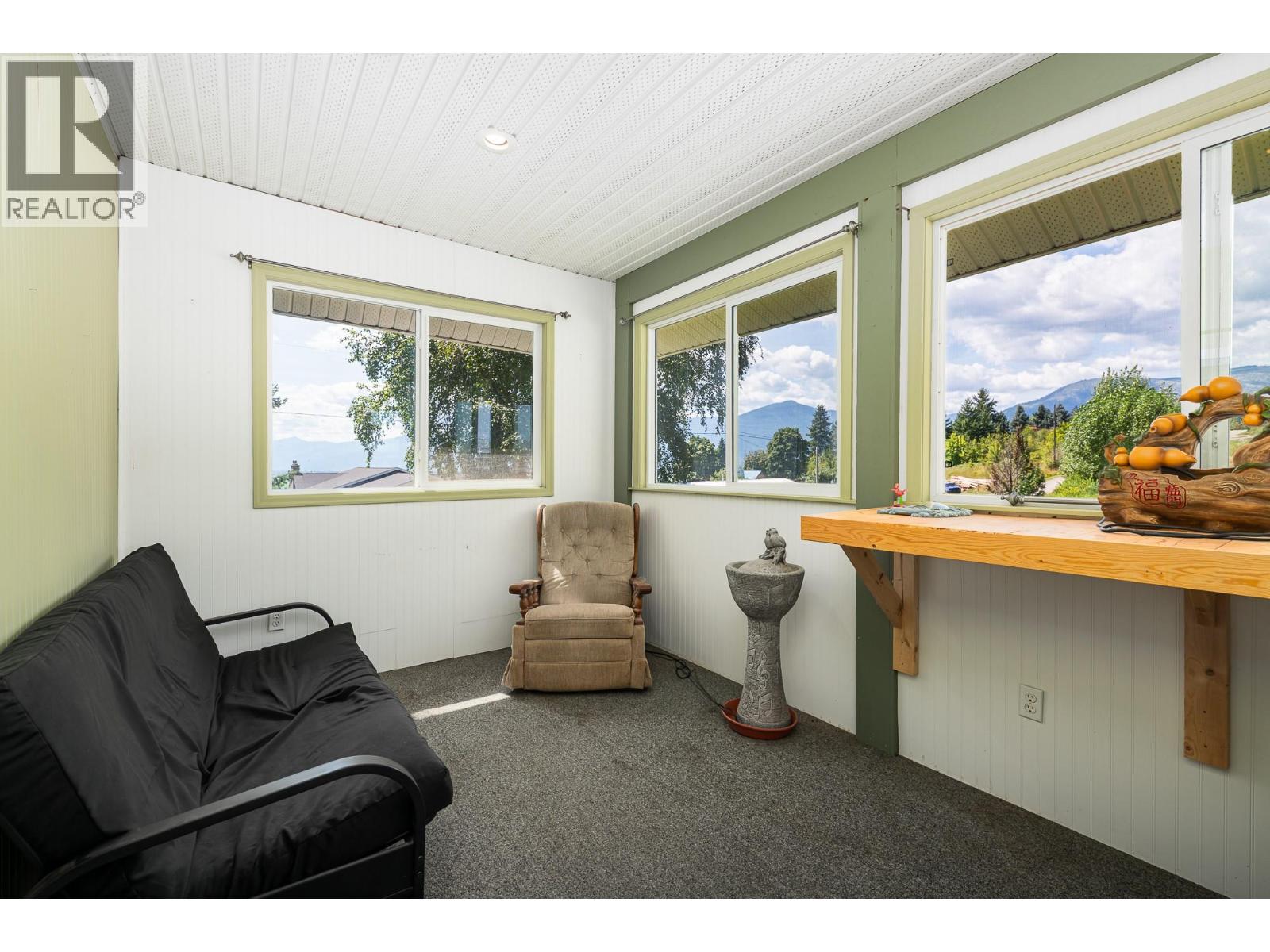 5315 Cory Road, Wynndel, British Columbia  V0B 2N1 - Photo 11 - 10360730