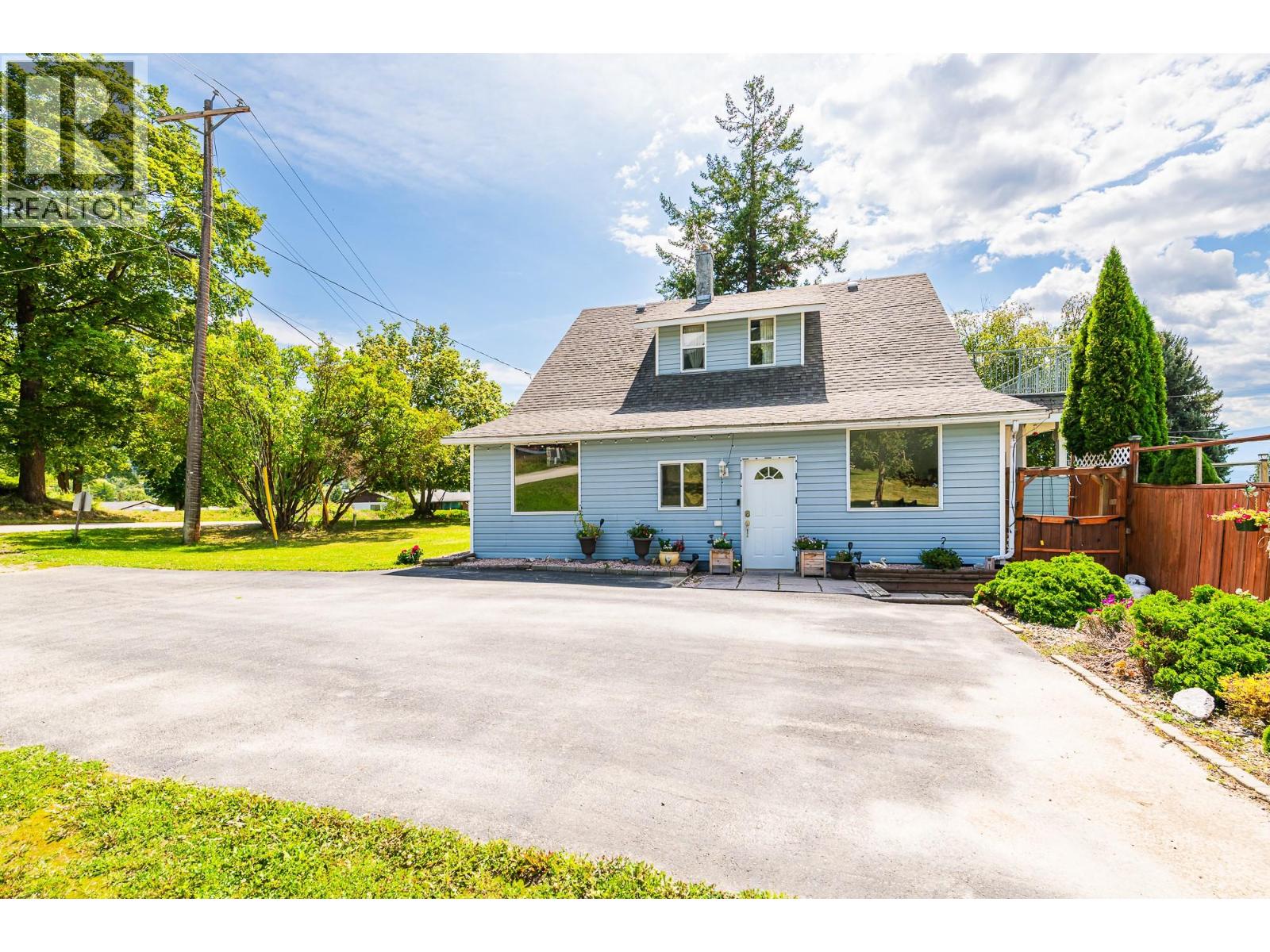 5315 Cory Road, Wynndel, British Columbia  V0B 2N1 - Photo 3 - 10360730