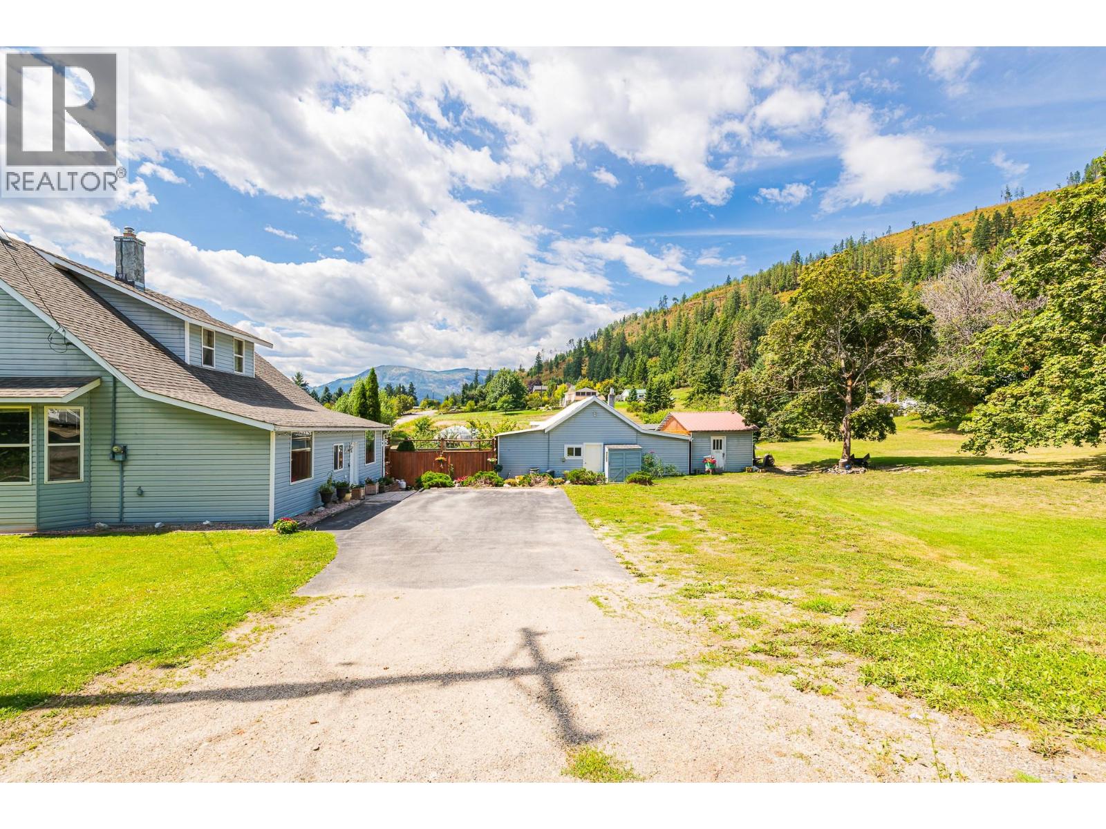 5315 Cory Road, Wynndel, British Columbia  V0B 2N1 - Photo 31 - 10360730