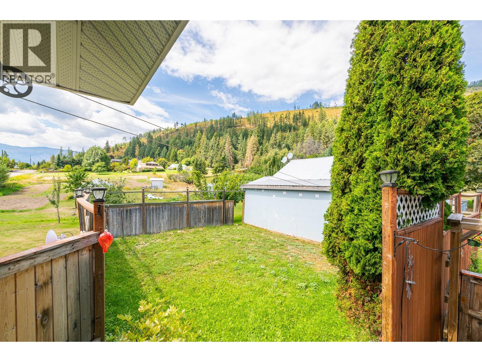 5315 Cory Road, Wynndel, British Columbia  V0B 2N1 - Photo 46 - 10360730