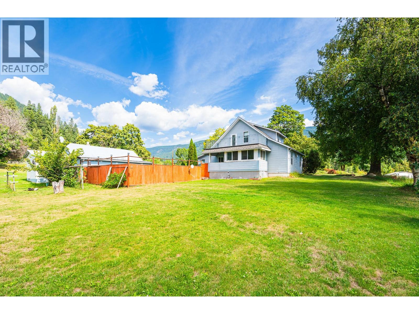 5315 Cory Road, Wynndel, British Columbia  V0B 2N1 - Photo 35 - 10360730