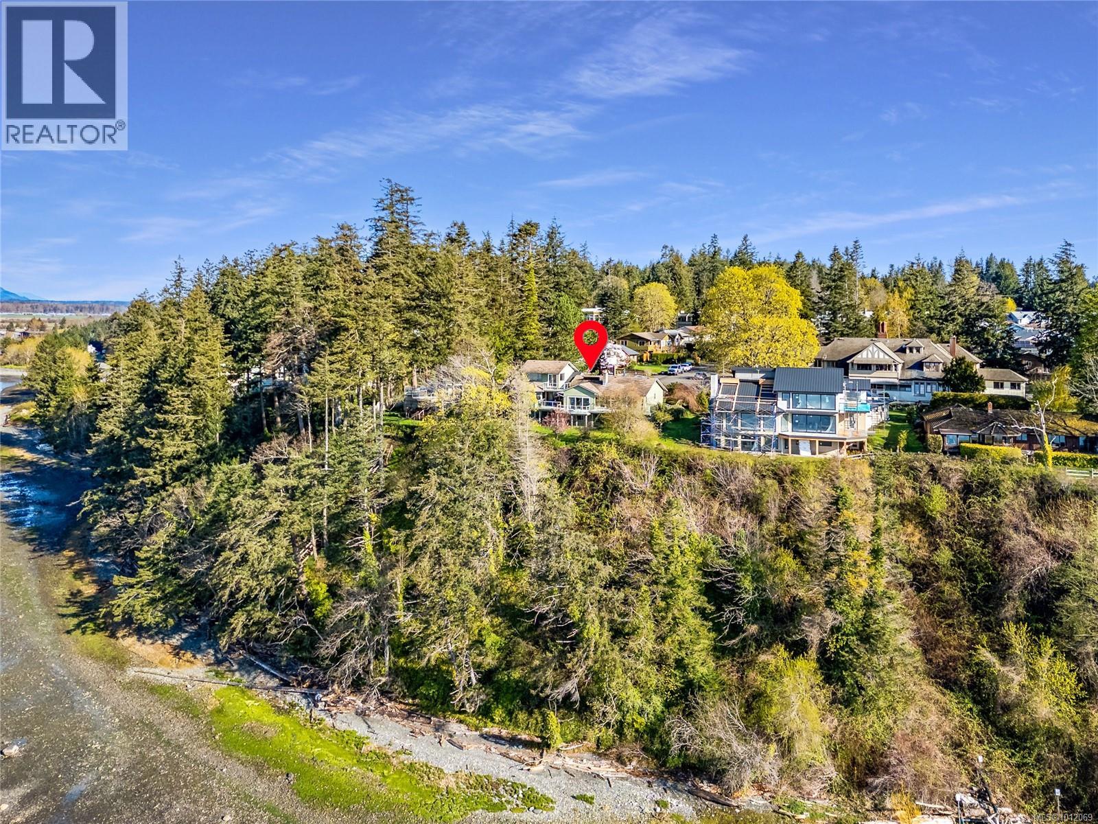 145 Manor Pl, Comox, British Columbia