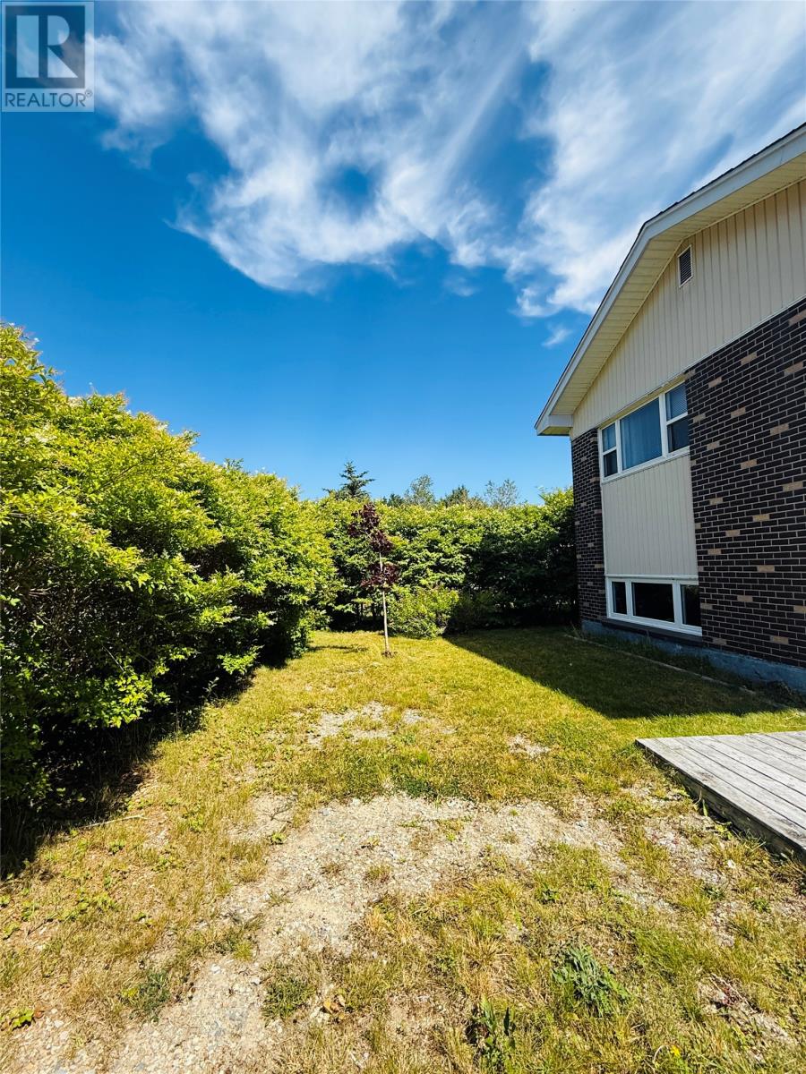 22 Ville Marie Drive, Dunville, Newfoundland & Labrador  A0B 1S0 - Photo 2 - 1289710