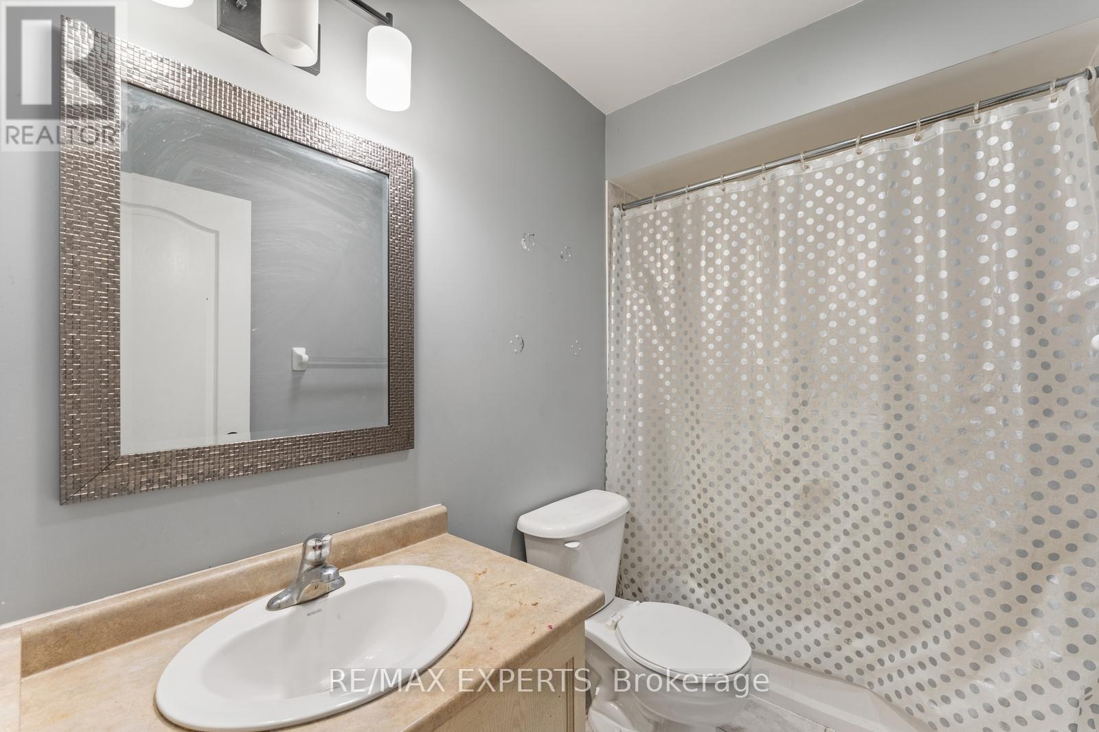 141 Hammill Heights, East Gwillimbury, Ontario  L0G 1M0 - Photo 21 - N12363667