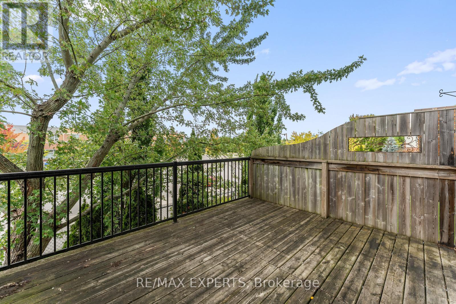 141 Hammill Heights, East Gwillimbury, Ontario  L0G 1M0 - Photo 35 - N12363667