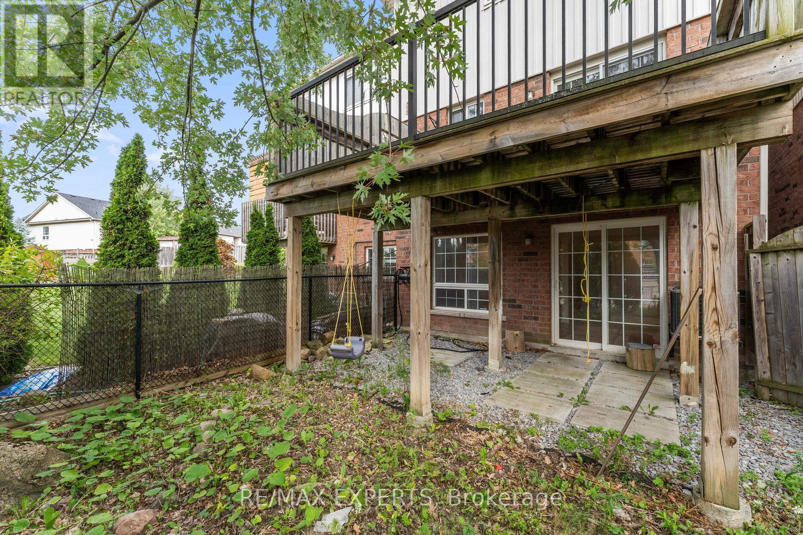 141 Hammill Heights, East Gwillimbury, Ontario  L0G 1M0 - Photo 33 - N12363667