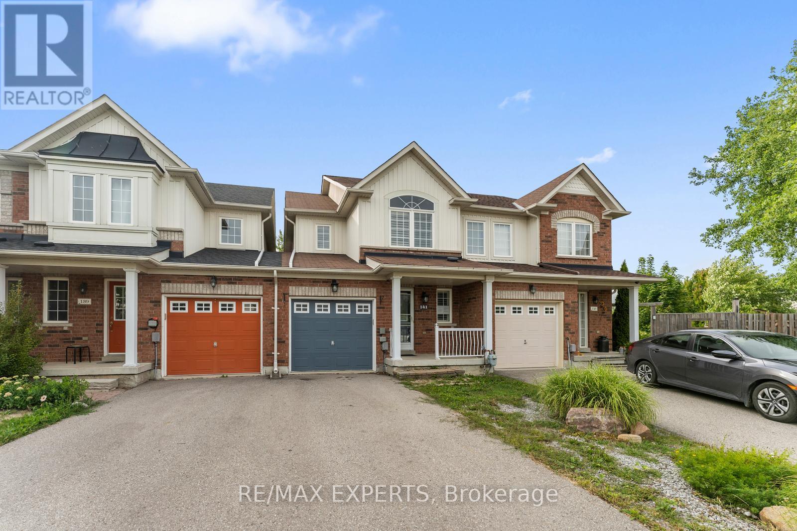 141 Hammill Heights, East Gwillimbury, Ontario  L0G 1M0 - Photo 3 - N12363667