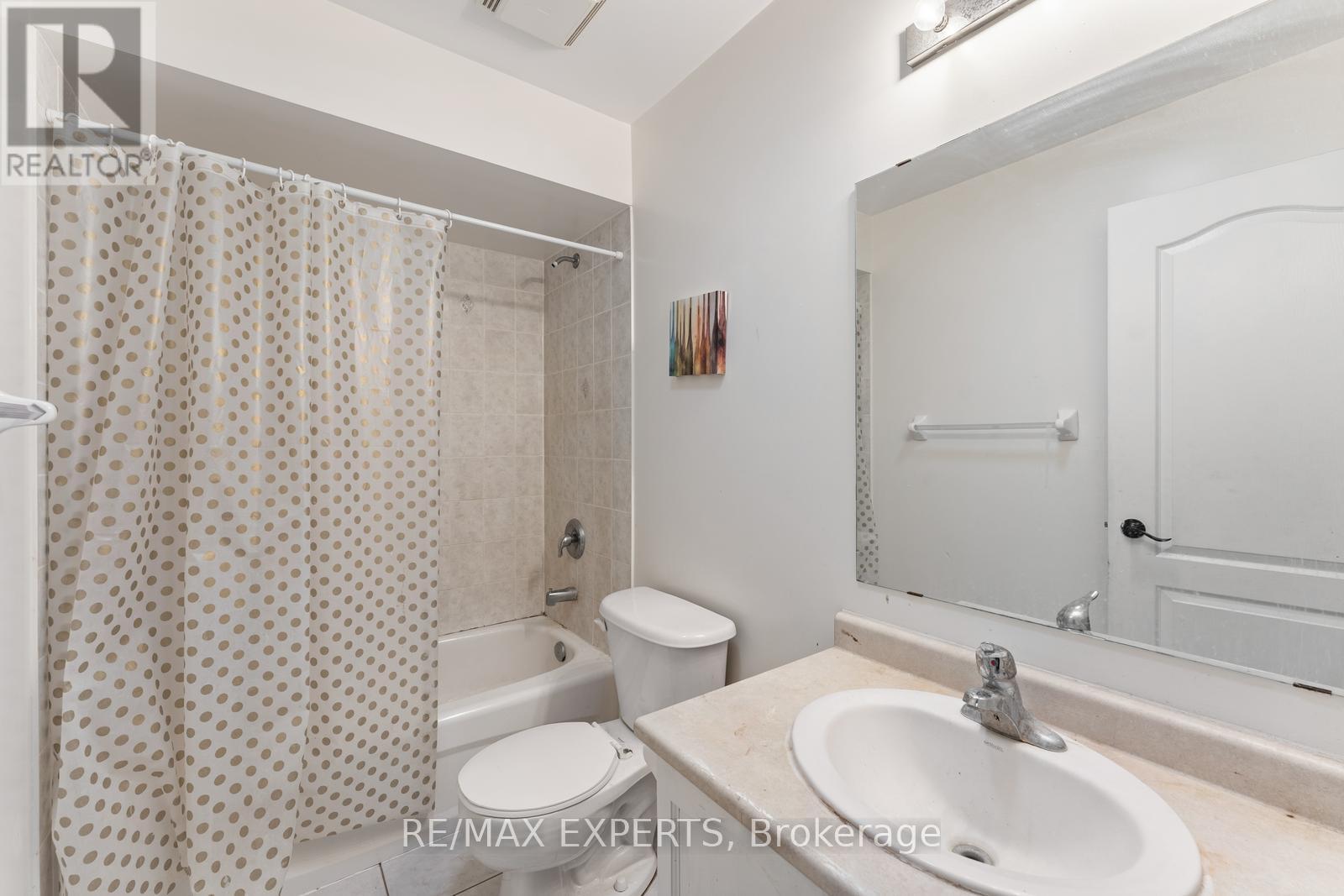 141 Hammill Heights, East Gwillimbury, Ontario  L0G 1M0 - Photo 25 - N12363667