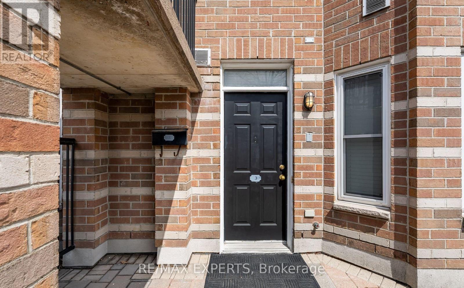 3 - 760 Lawrence Ave West, Toronto, Ontario  M6A 3E7 - Photo 2 - W12363587