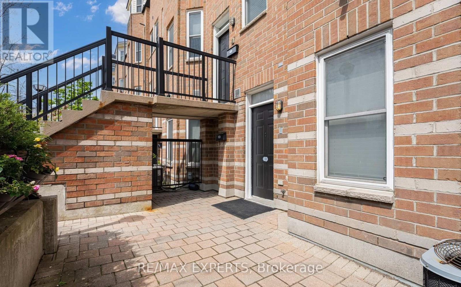 3 - 760 Lawrence Ave West, Toronto, Ontario  M6A 3E7 - Photo 3 - W12363587