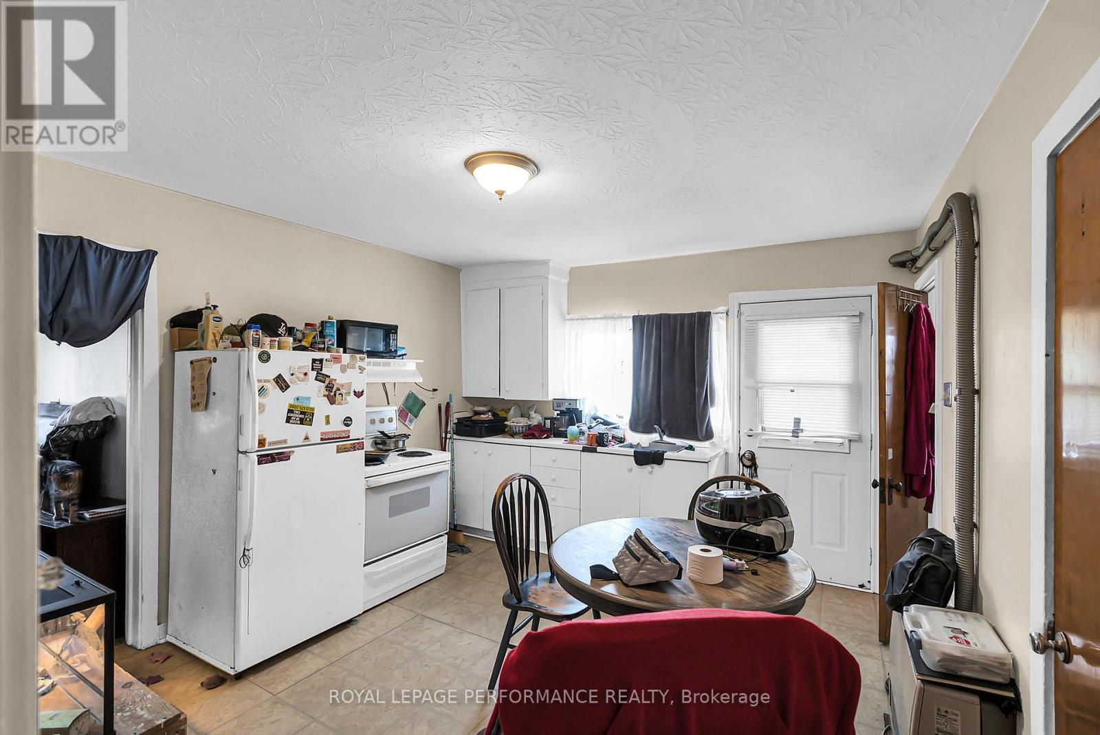 409 Belmont Street, Cornwall, Ontario  K6H 4Z8 - Photo 34 - X12366841