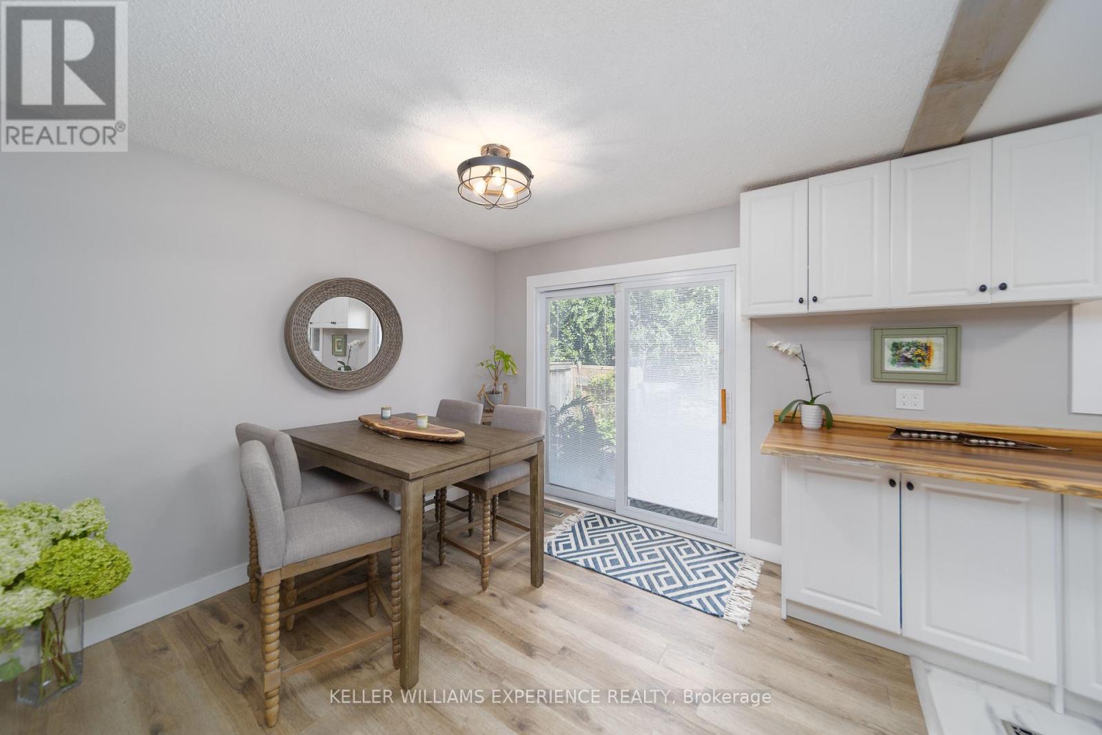 23 Wilde Place, Barrie, Ontario  L4N 4W6 - Photo 7 - S12366745