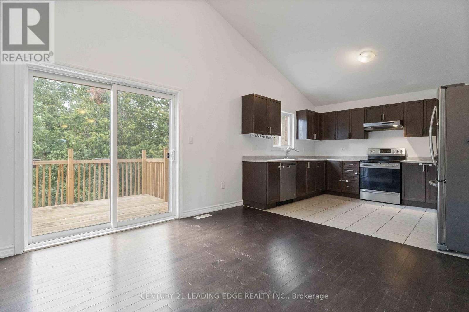 147 Springdale Drive, Kawartha Lakes, Ontario  K9V 0H9 - Photo 29 - X12350951