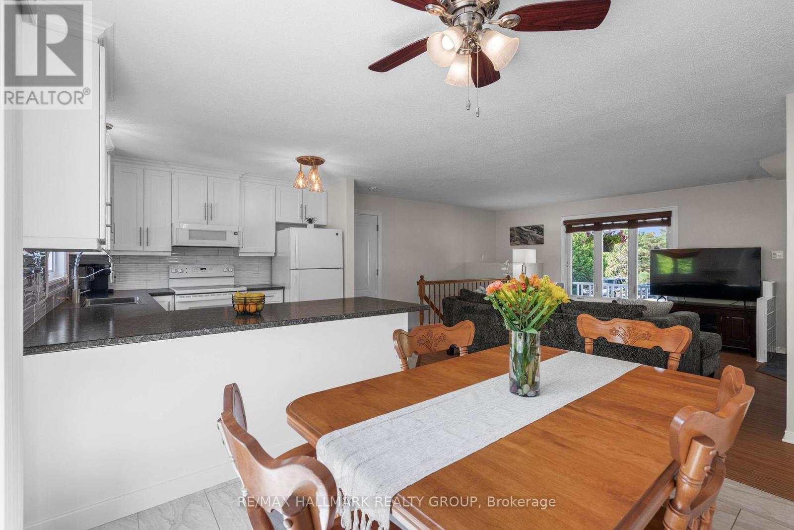 1754 Labonte Street, Clarence-Rockland, Ontario  K0A 1N0 - Photo 15 - X12366845