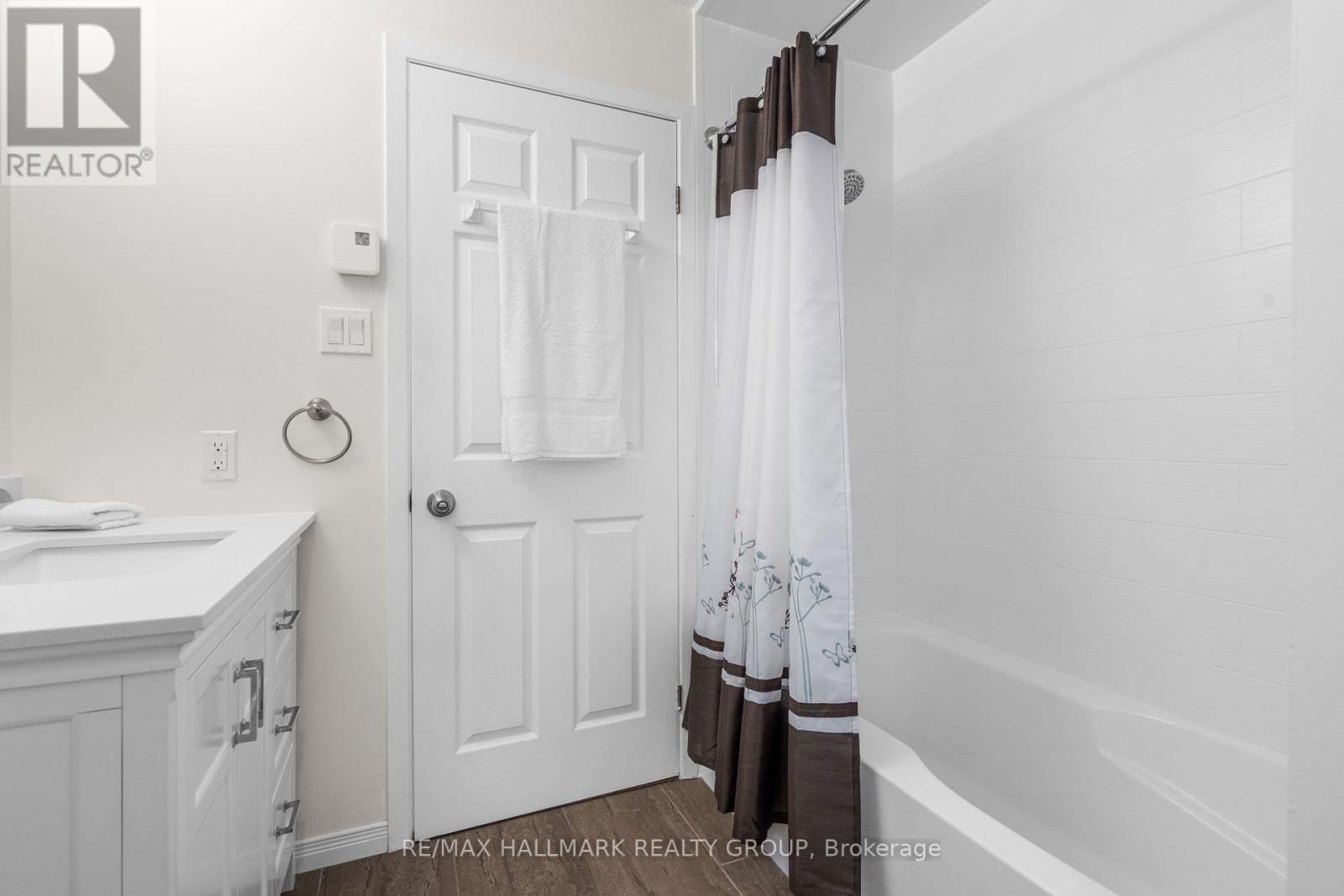 1754 Labonte Street, Clarence-Rockland, Ontario  K0A 1N0 - Photo 17 - X12366845