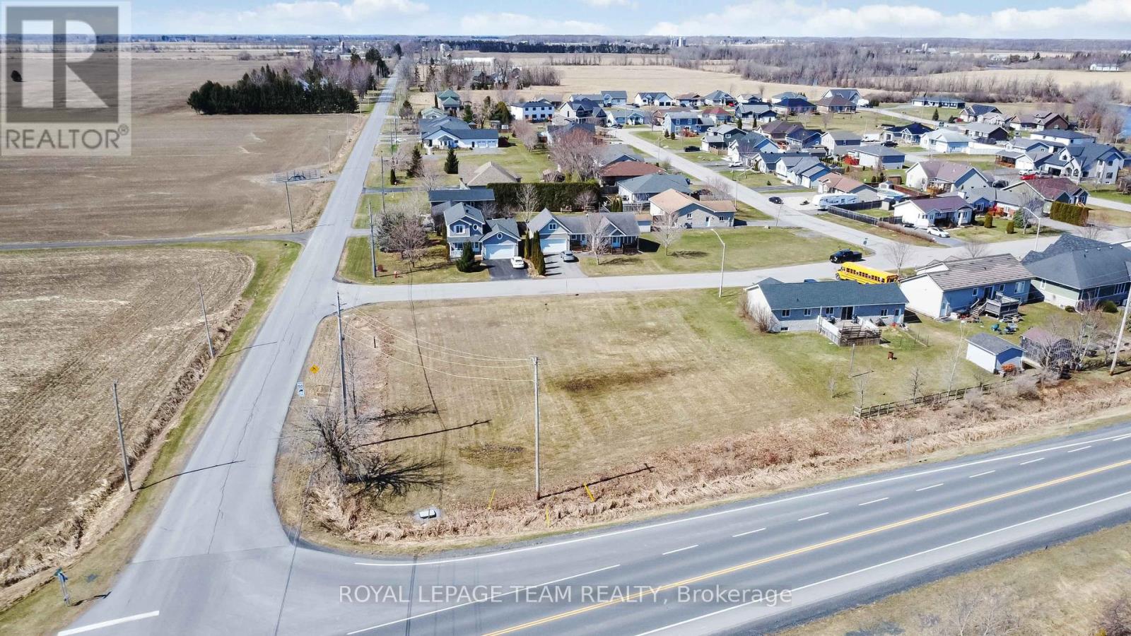 1 Lori Lane, North Dundas, Ontario  K0C 1H0 - Photo 7 - X12366862