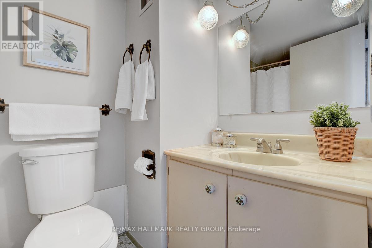 1902 - 505 St Laurent Boulevard, Ottawa, Ontario  K1K 3X4 - Photo 30 - X12366871
