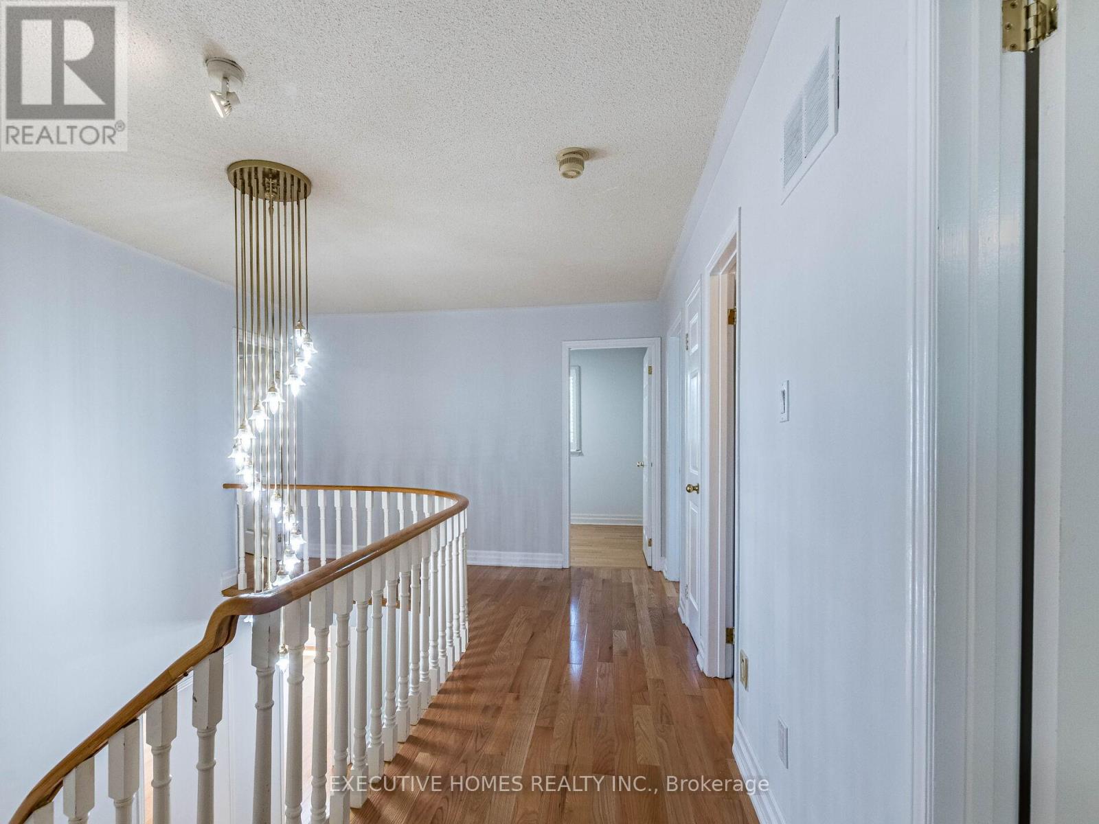 1876 Roy Ivor Crescent, Mississauga (Erin Mills), Ontario  L5L 3N8 - Photo 20 - W12366728