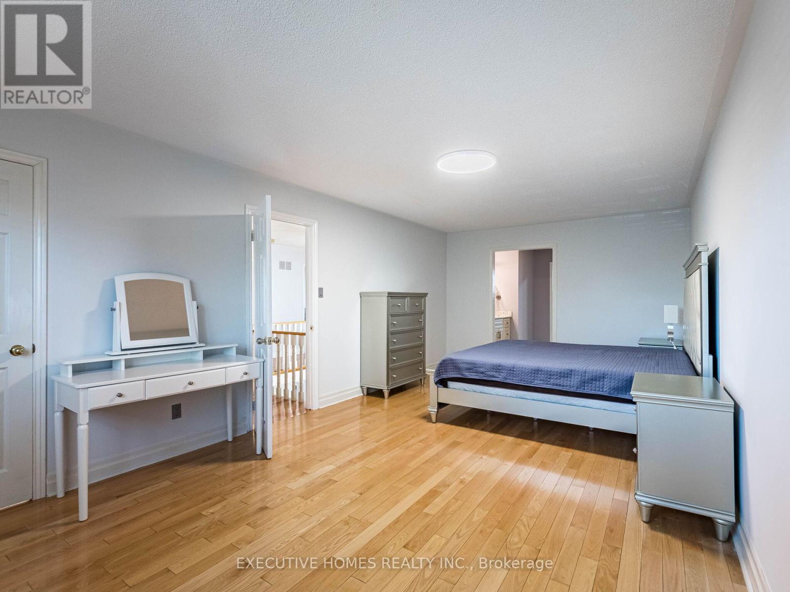 1876 Roy Ivor Crescent, Mississauga (Erin Mills), Ontario  L5L 3N8 - Photo 22 - W12366728