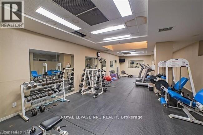 812 - 135 James Street S, Hamilton, Ontario  L8P 2Z6 - Photo 13 - X12366847