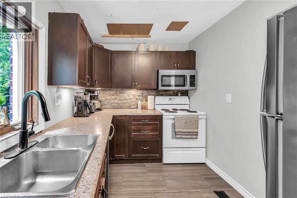 86 Park Avenue, Brantford, Ontario  N3S 5H6 - Photo 8 - 40763002
