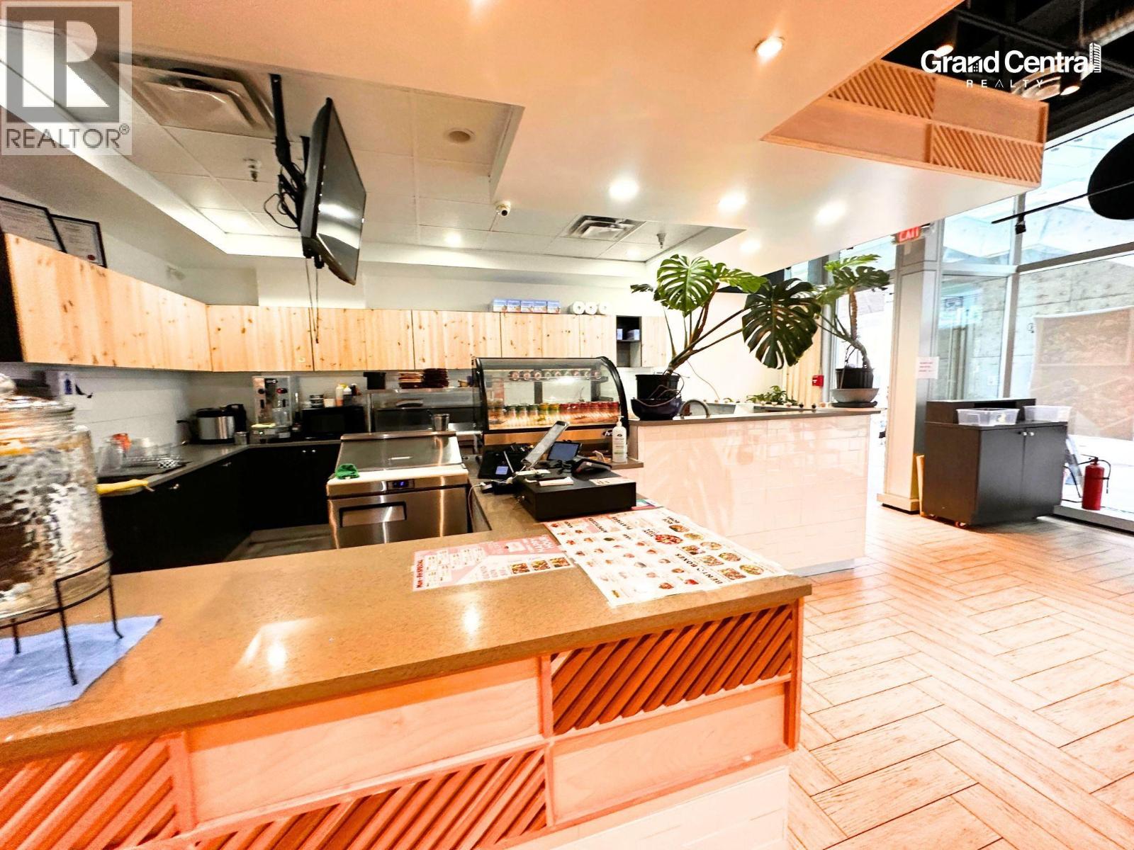 135 4000 No.3 Road, Richmond, British Columbia  V6X 0J8 - Photo 13 - C8070935