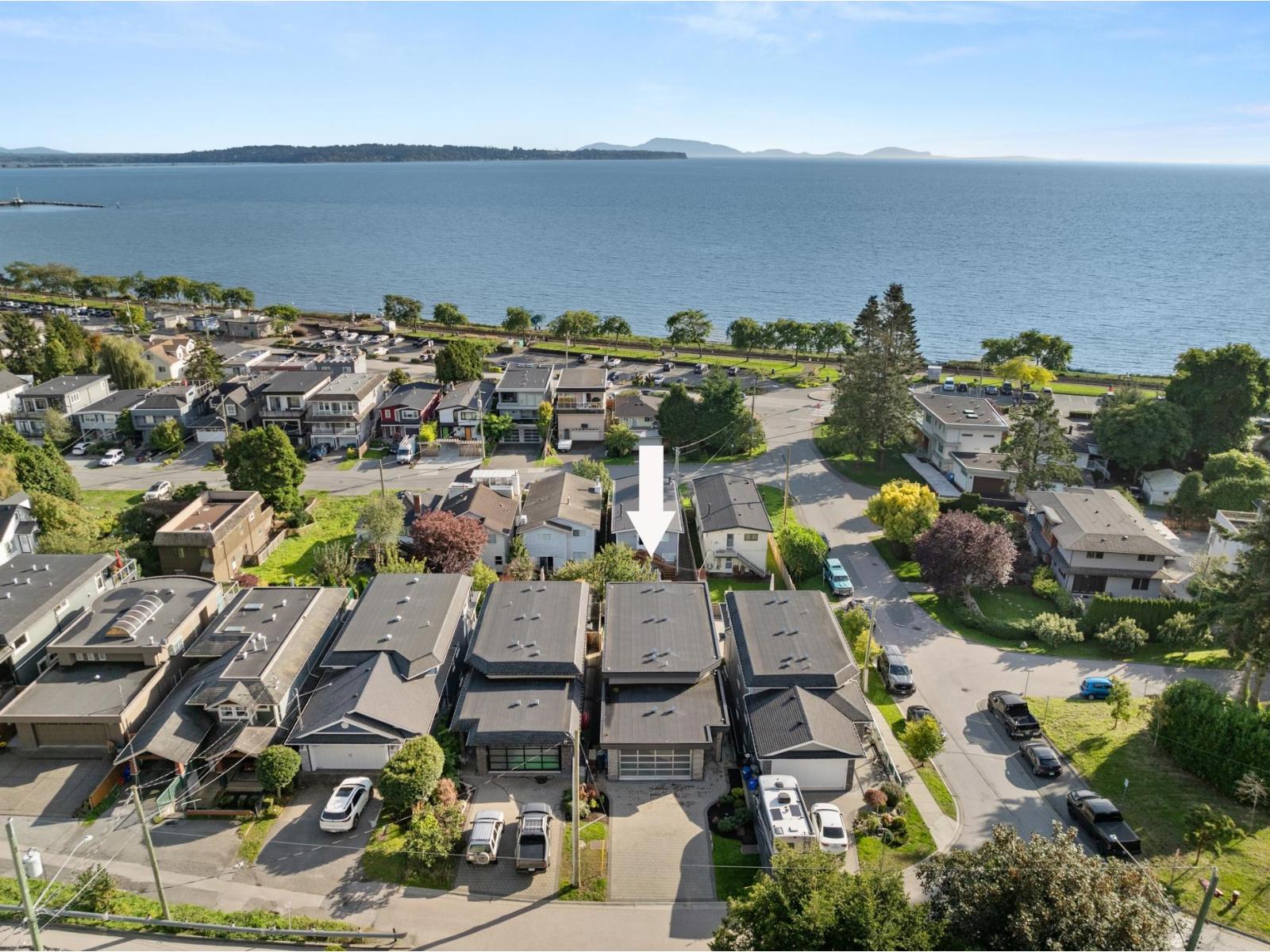 14712 MCDONALD AVENUE, White Rock, British Columbia