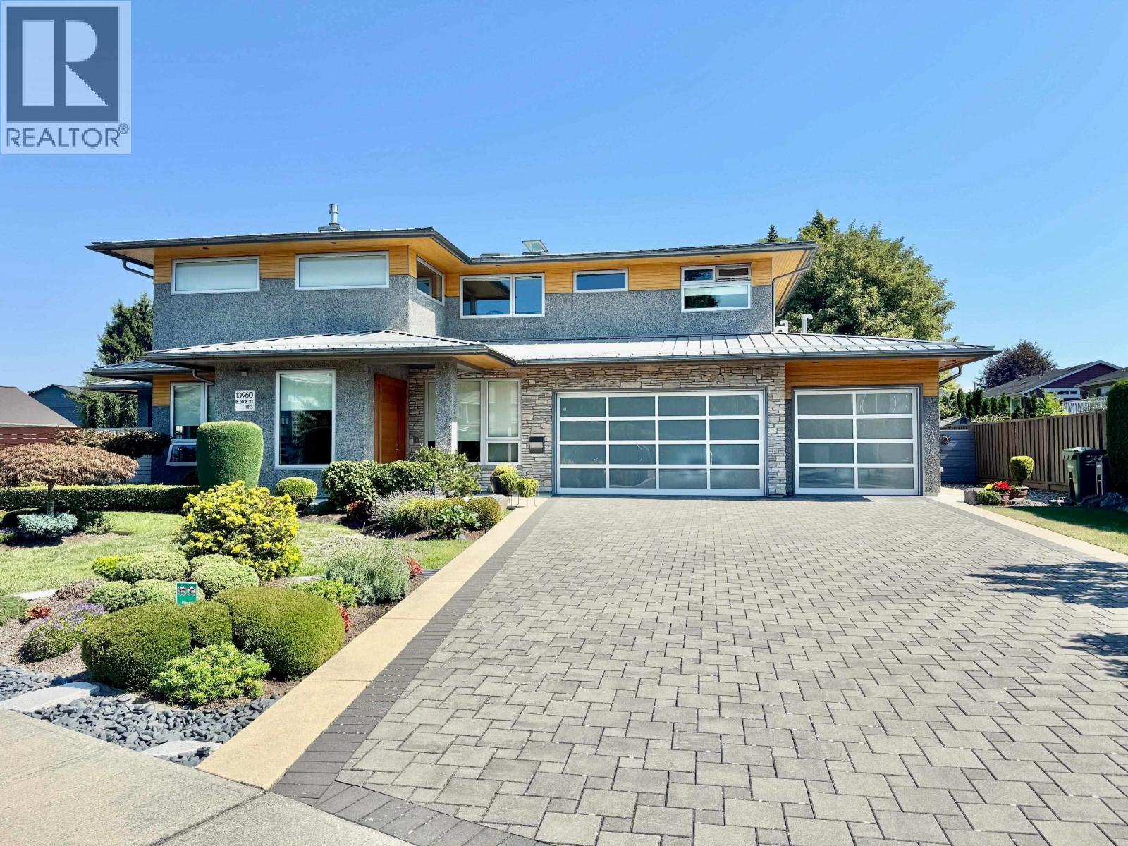Property at 10960 ROSECROFT CRESCENT image 1
